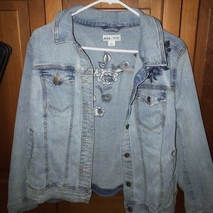 Women’s Jean Jacket